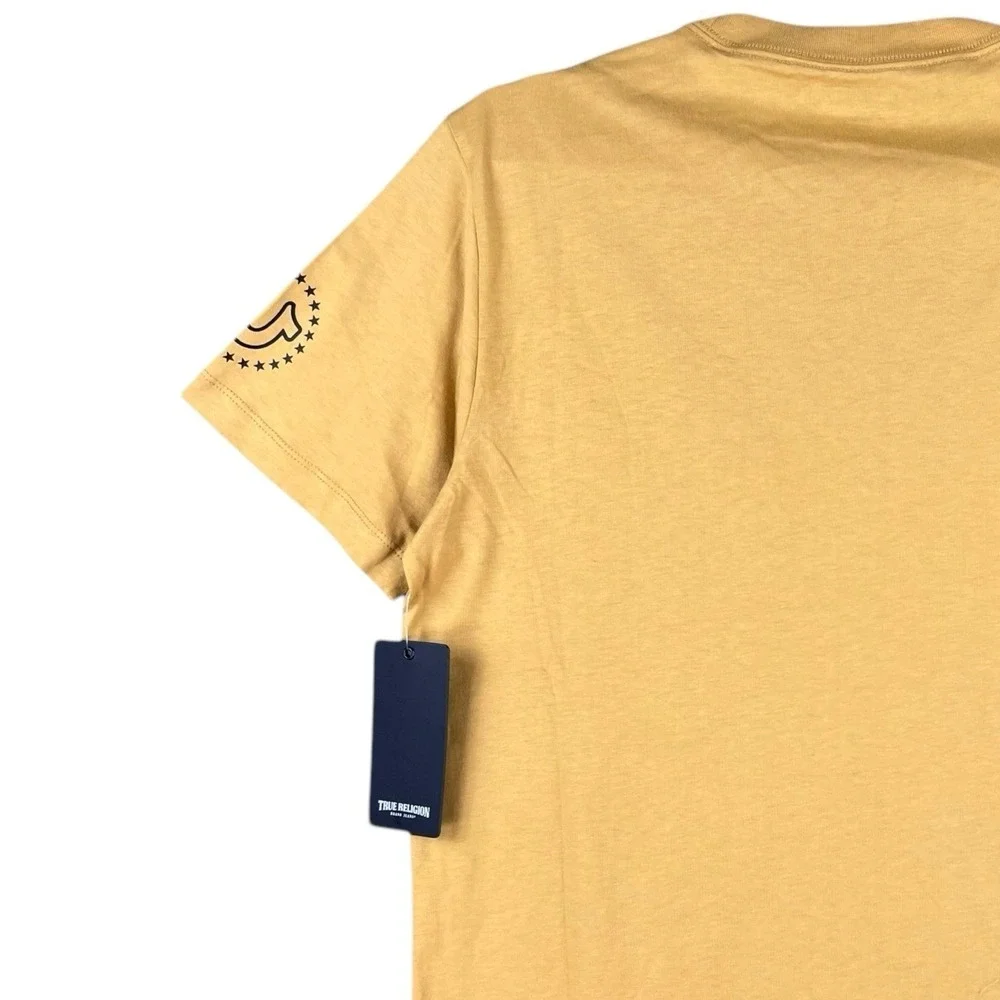 NWT True Religion Men's Honey Mustard Silicone TR Area SS Pullover T-shirt Sz M